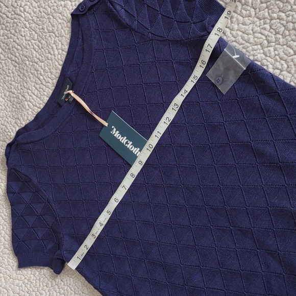 NWT ModCloth Size Medium Blue Short Sleeve Open Knit Top - Picture 5 of 14